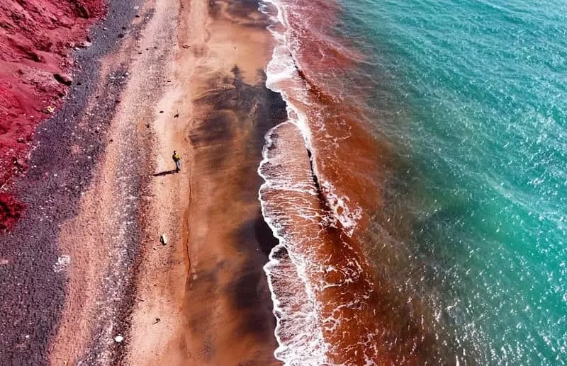 سواحل آرام و زیبا هرمز